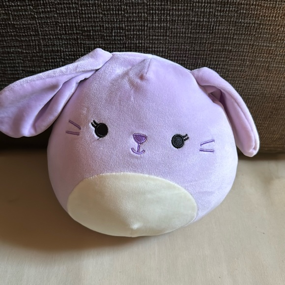 Squishmallow Bunny - Picture 1 of 2